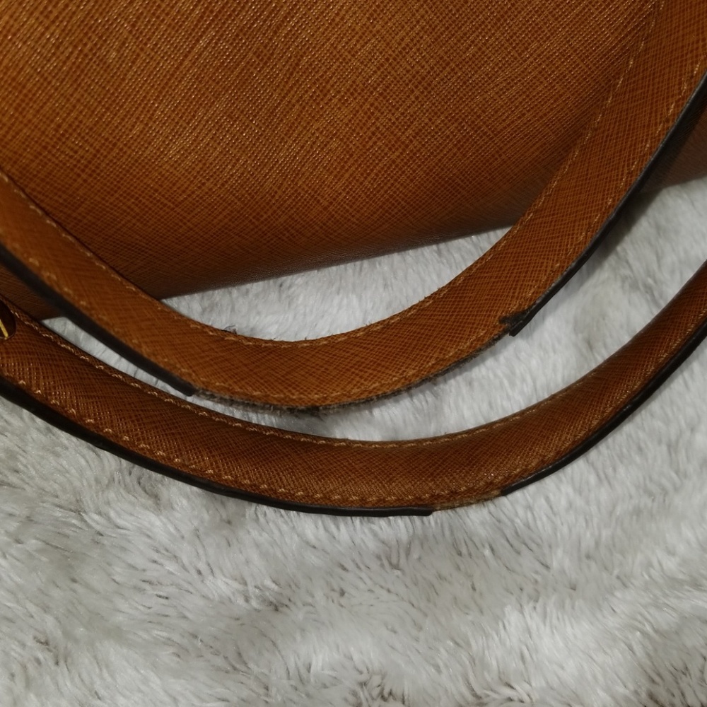 MK Purse - Picture 7 of 8
